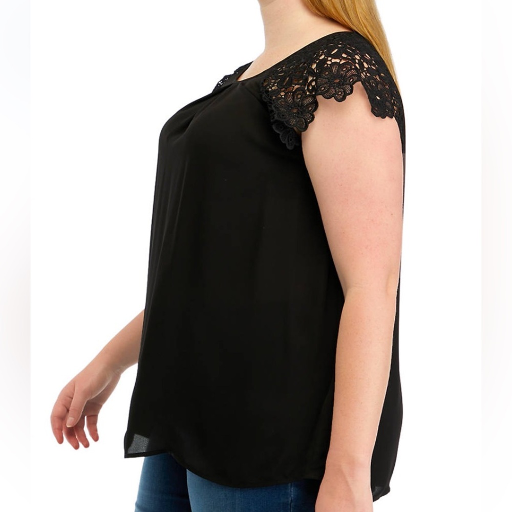 Philosophy Black Top with Lace Accents - Picture 3 of 6